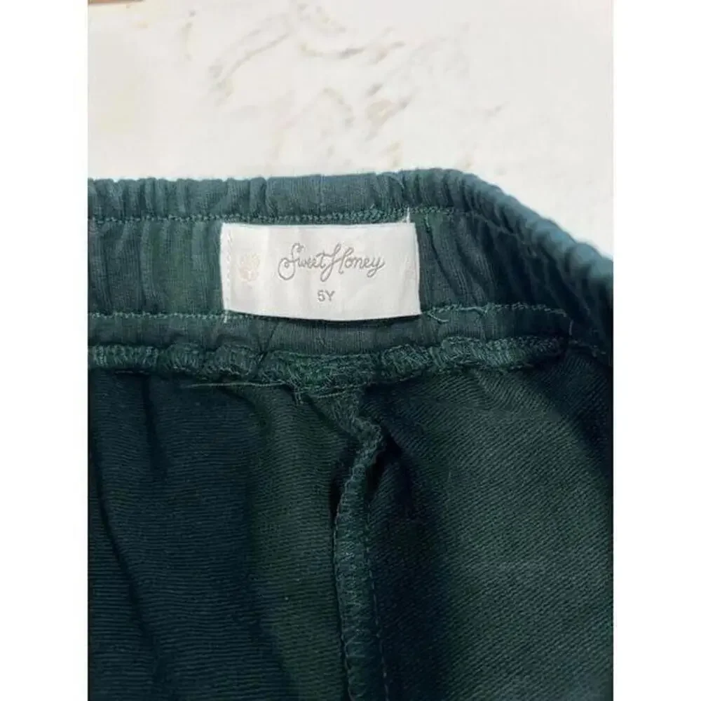 Sweethoney forest greens athletic‎ shorts size 5